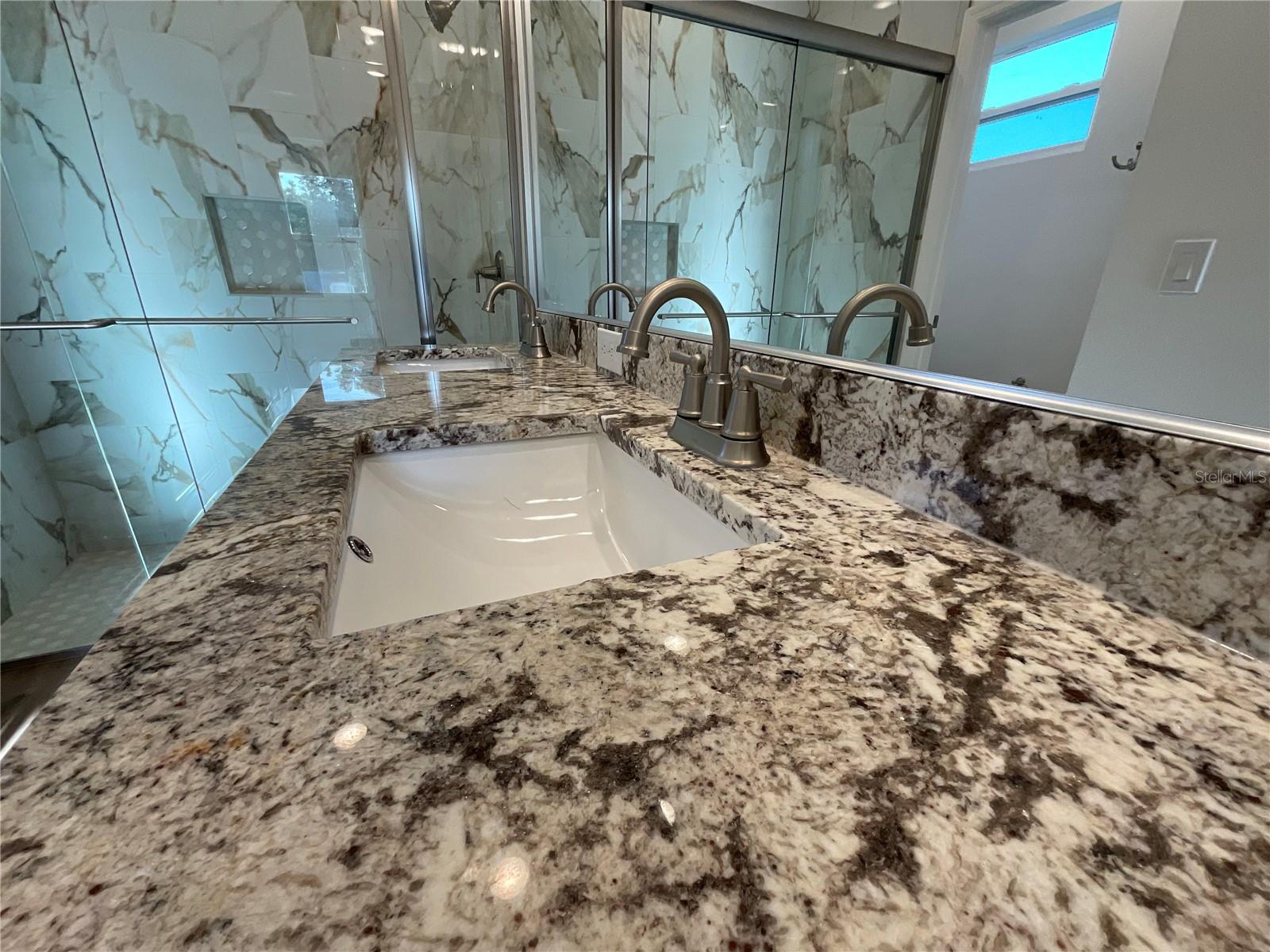 CLEAR LAKE VIEWS - Residential