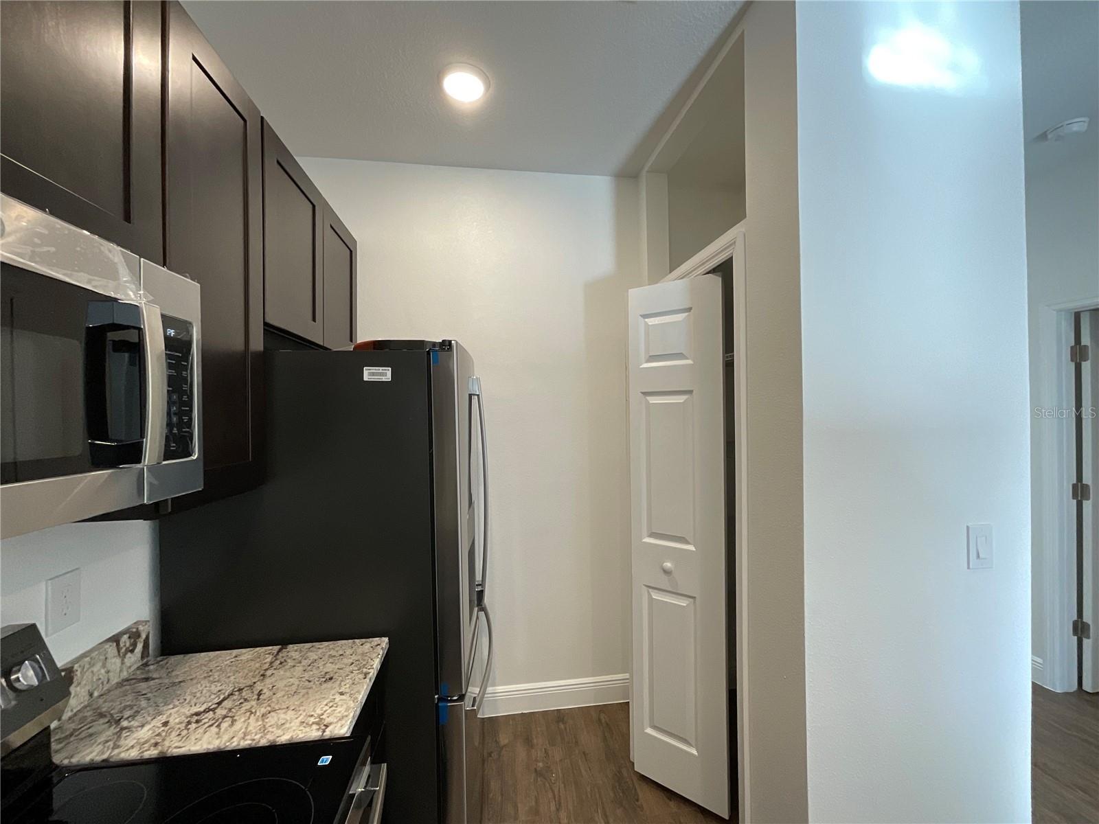 CLEAR LAKE VIEWS - Residential