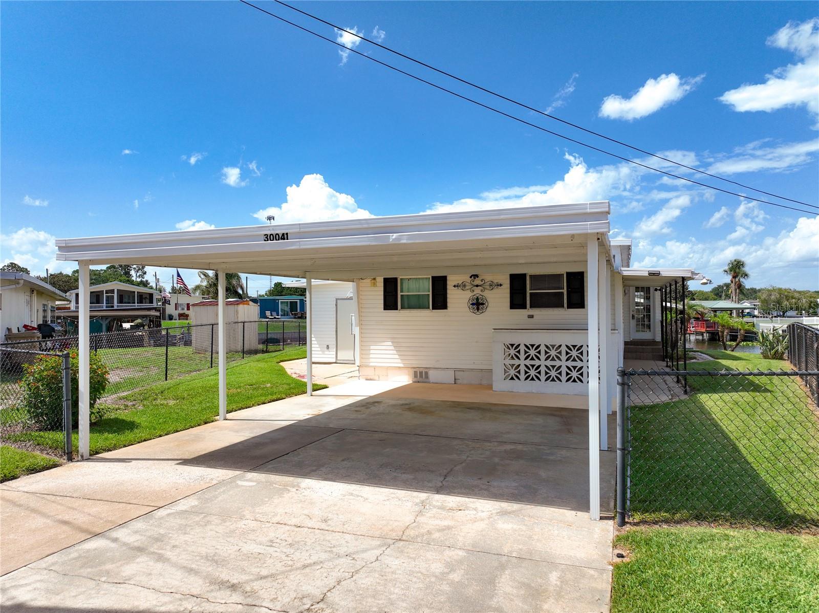 30041 WAUSAUKEE DRIVE - Photo 4