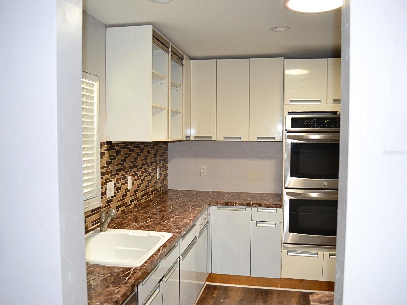 RAINBOW SPGS 04 REP - Residential