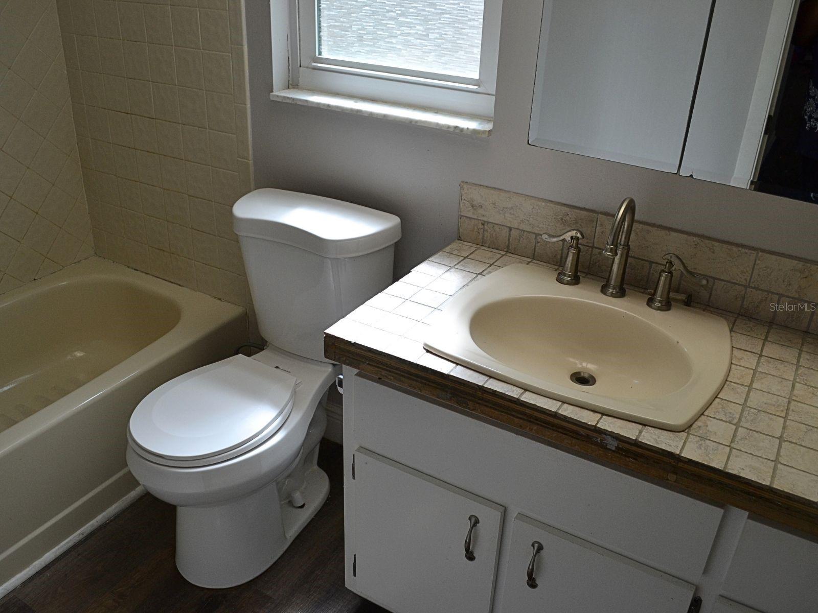 RAINBOW SPGS 04 REP - Residential