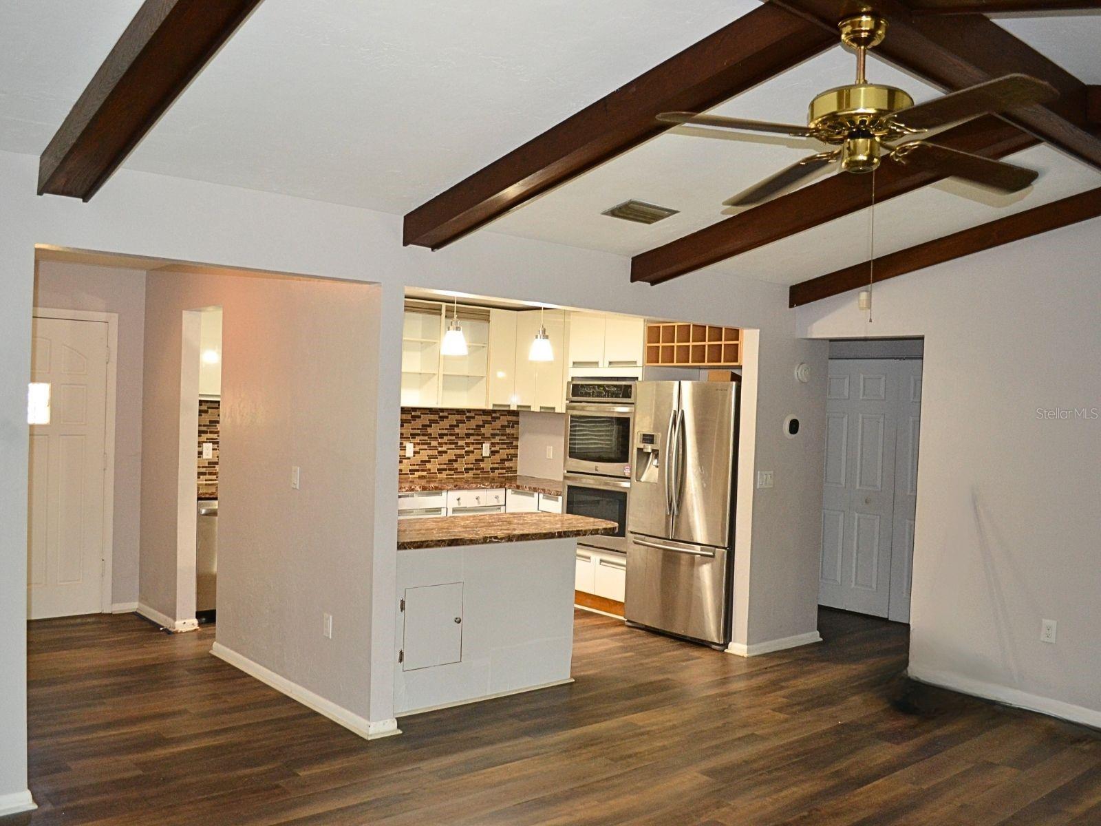 RAINBOW SPGS 04 REP - Residential