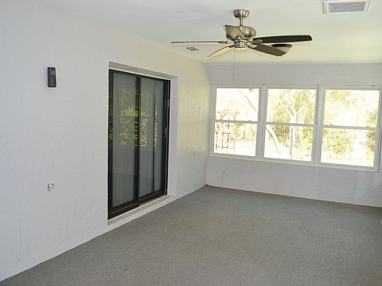 RAINBOW SPGS 04 REP - Residential