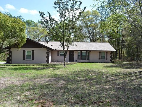 Photo of 9655 SW 200th Court, Dunnellon, FL 34431 (MLS # OM721437)