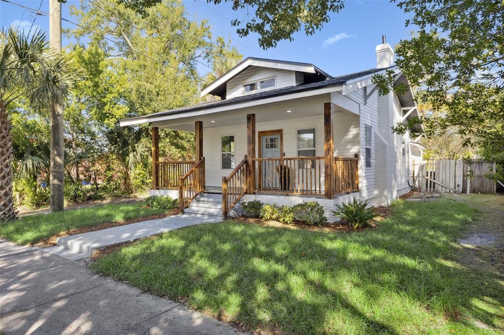 Photo of 109 S Holly Avenue, Sanford, FL 32771 (MLS # O6355343)