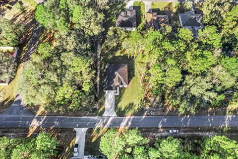 A home in CITRUS SPRINGS