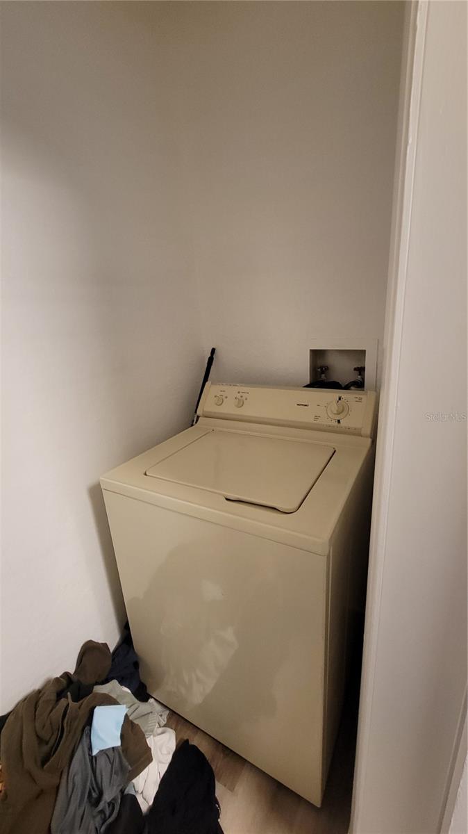 4400 THORNBRIAR LANE 201