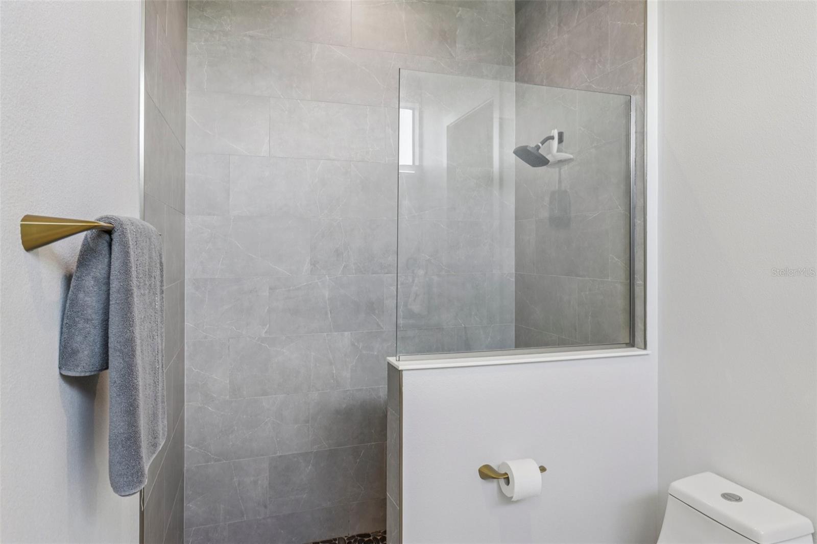 HIDDEN RIVER LAKES - Residential