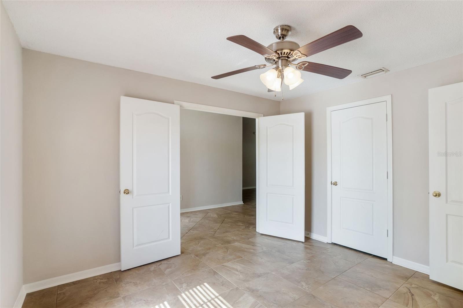 TRADITIONS SUB - Residential