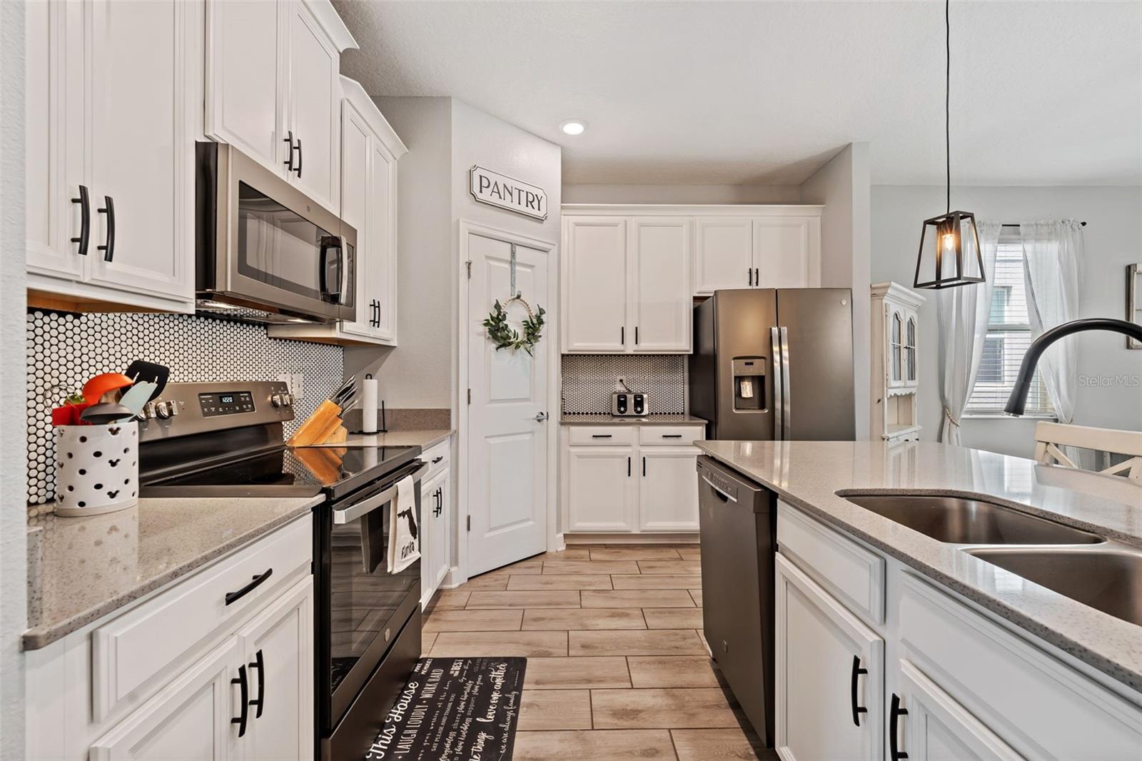 STOREY GROVE PH 2 - Residential