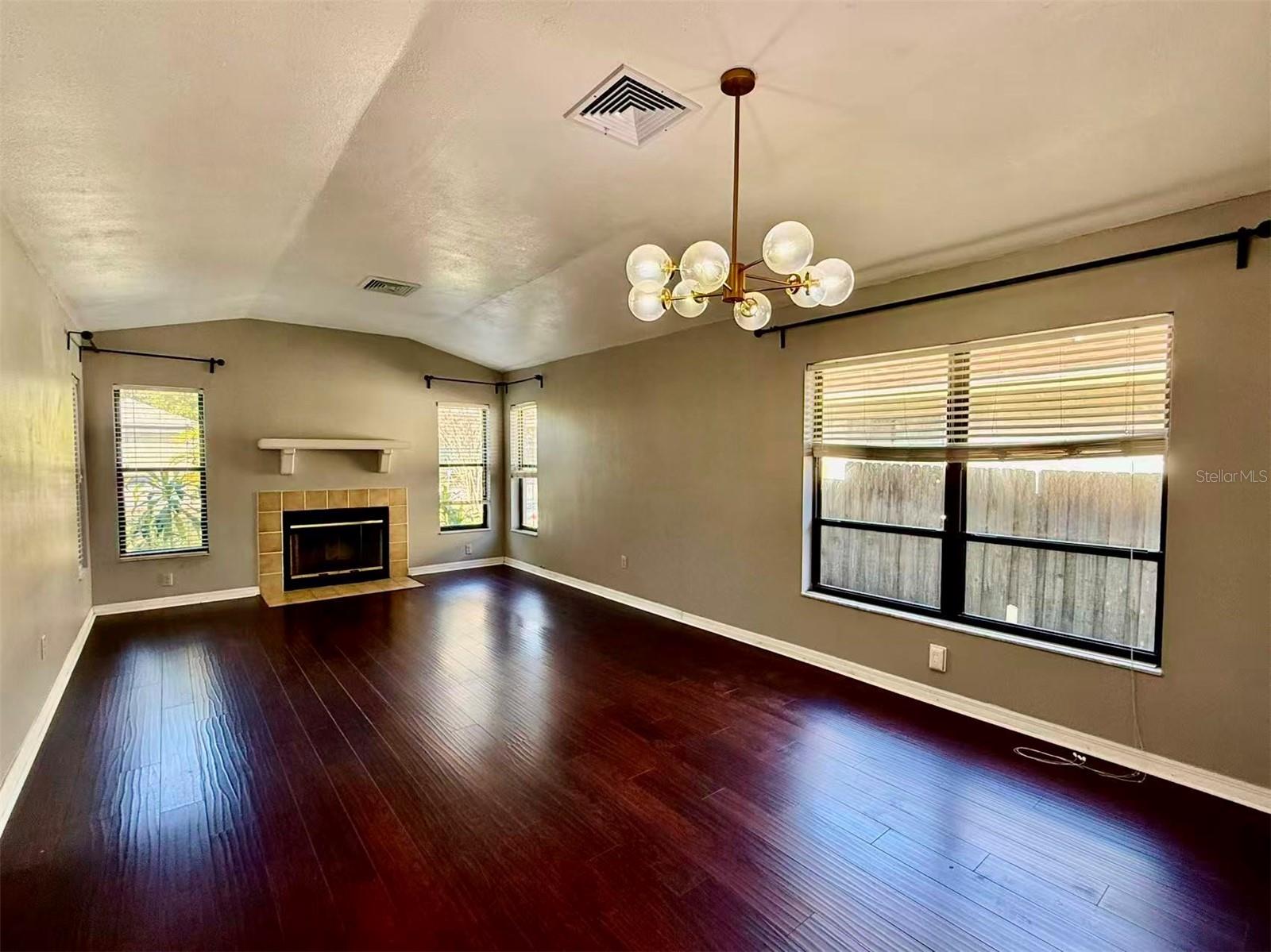 ALAFAYA WOODS PH 21B - Residential Lease