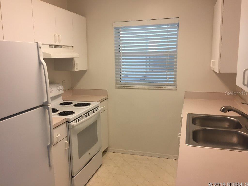 Kiawah Bay Condo Unit 101 - Residential Lease