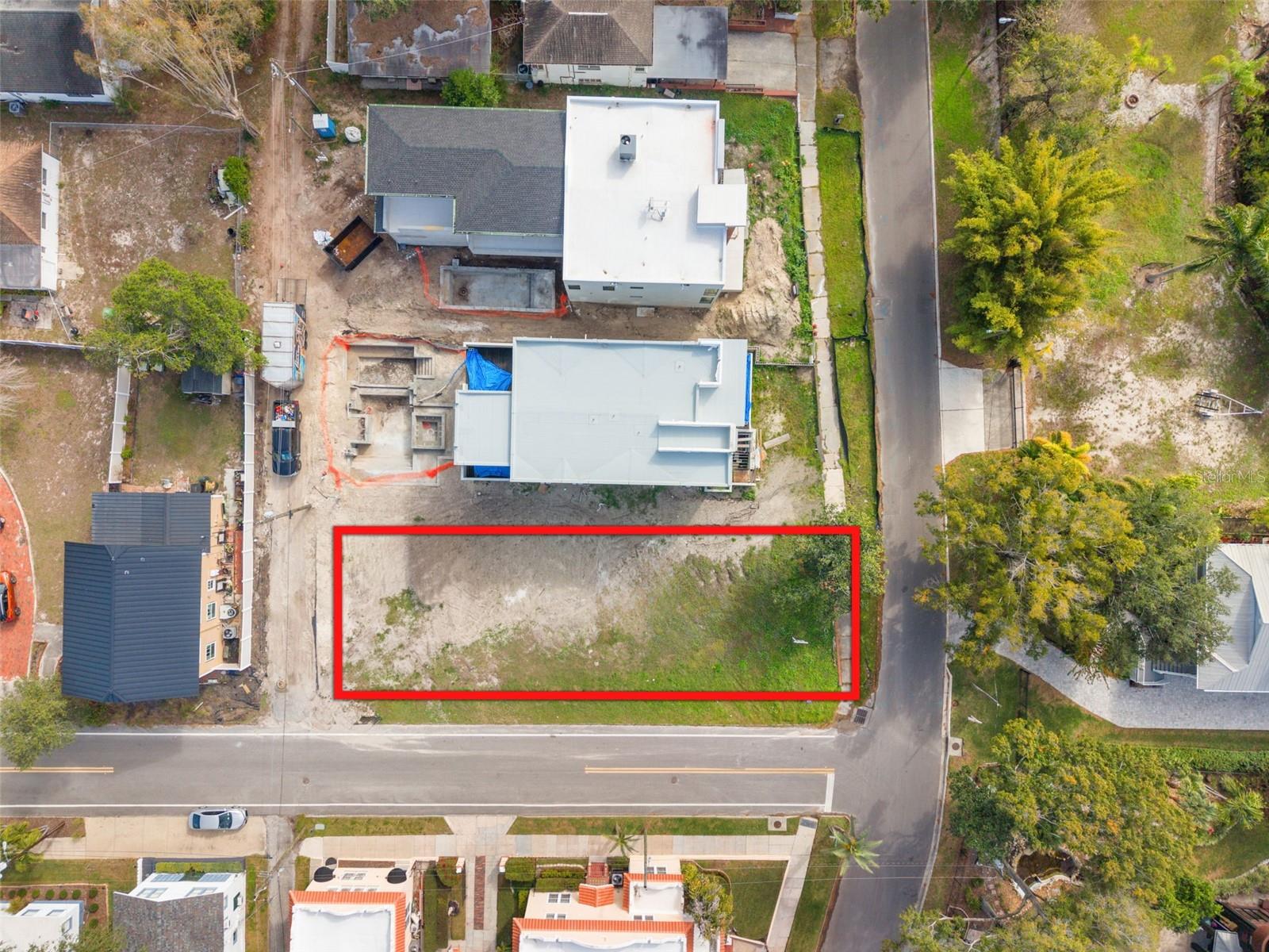 2313 N RIVERSIDE DRIVE