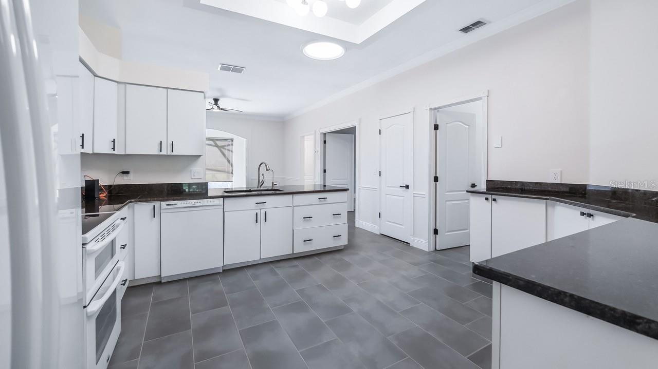 CLERMONT HUNTINGTON AT KINGS RIDGE PH 02 PT REP - Residential