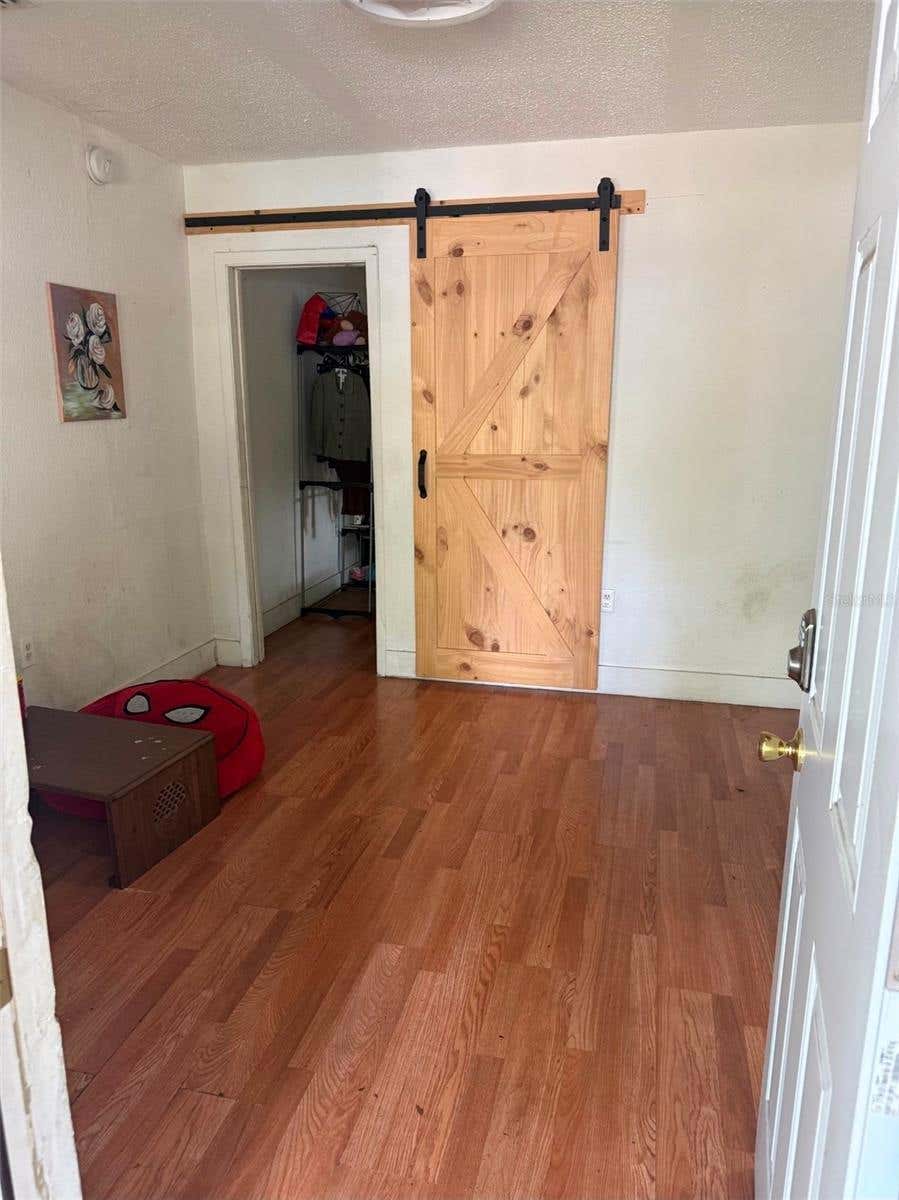 Photo of 1927 NW 2nd Street, Ocala, FL 34475 (MLS # O6426856)