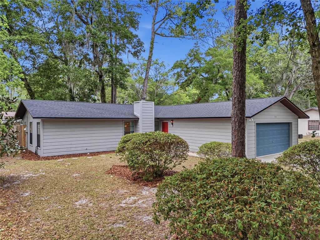 Photo of 4306 NW 20th Drive, Gainesville, FL 32605 (MLS # GC539631)