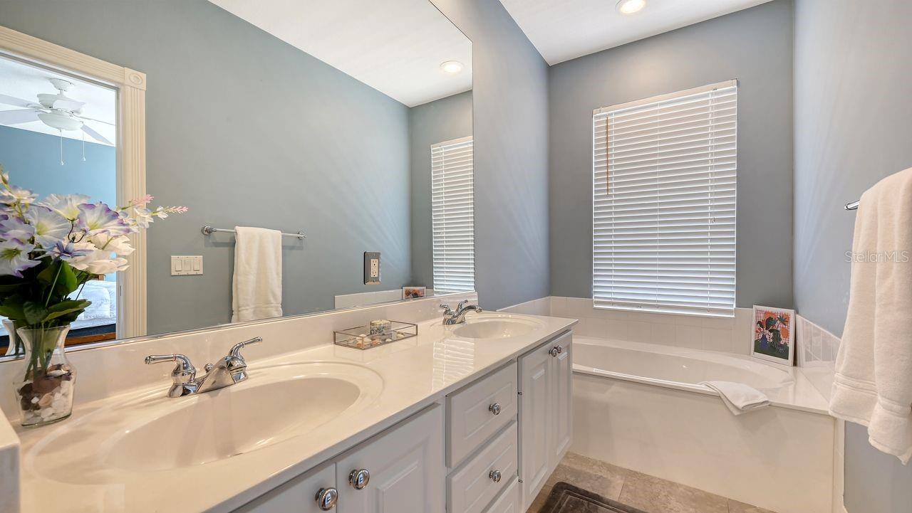 ISLES OF SARASOTA UNIT 1 - Residential