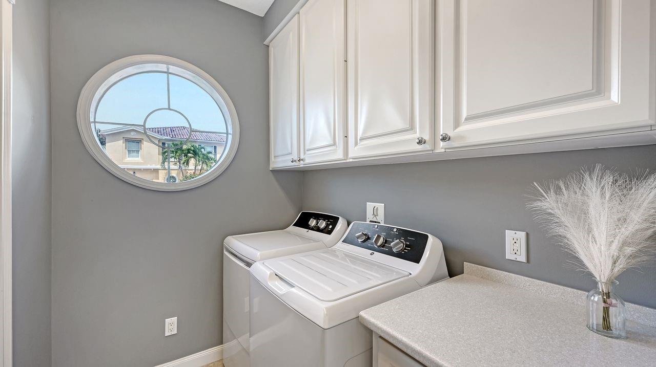 ISLES OF SARASOTA UNIT 1 - Residential