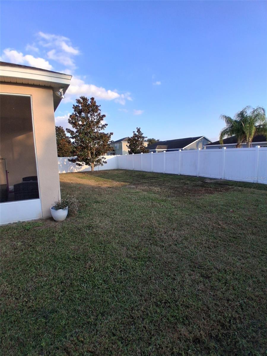 WIND MEADOWS - Residential