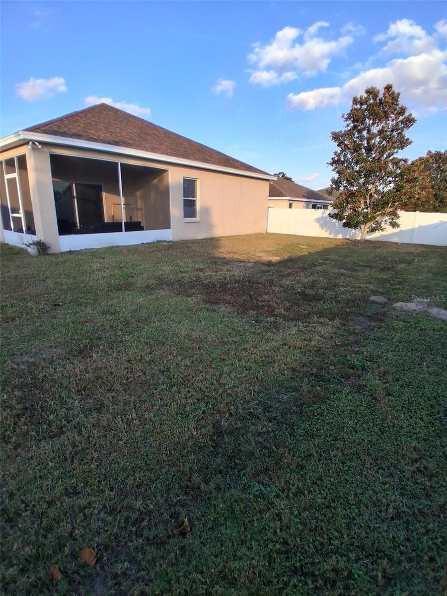 WIND MEADOWS - Residential