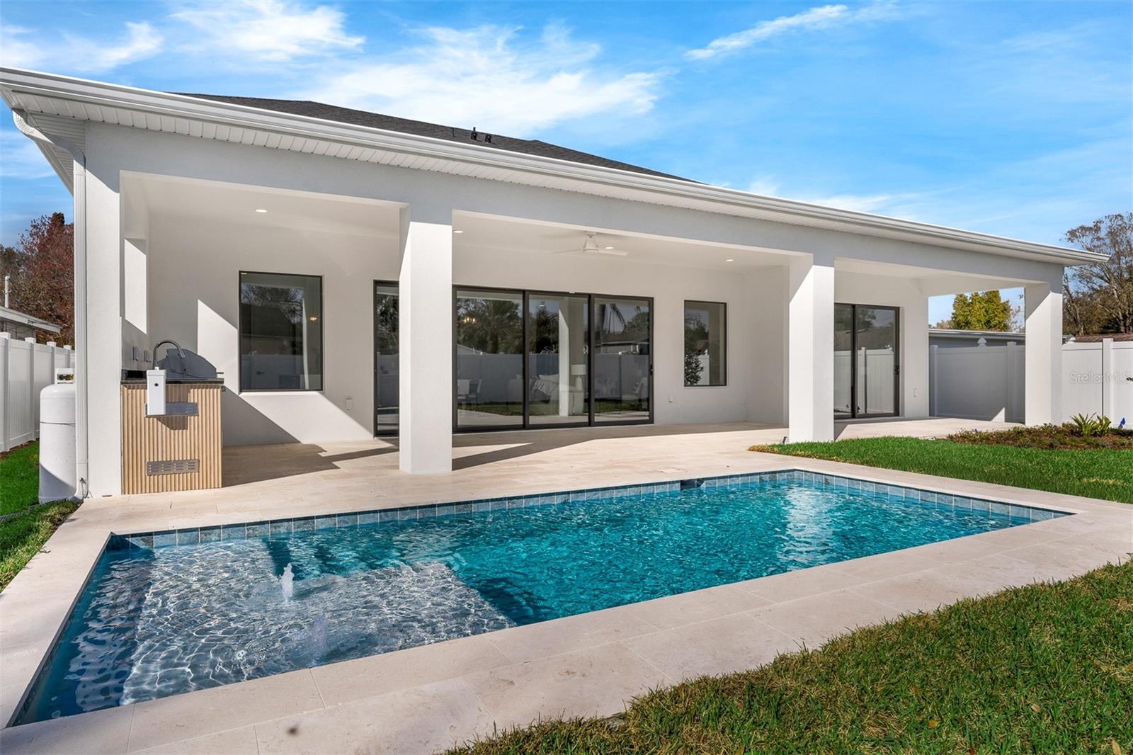 COLLEGE PARK - Residential