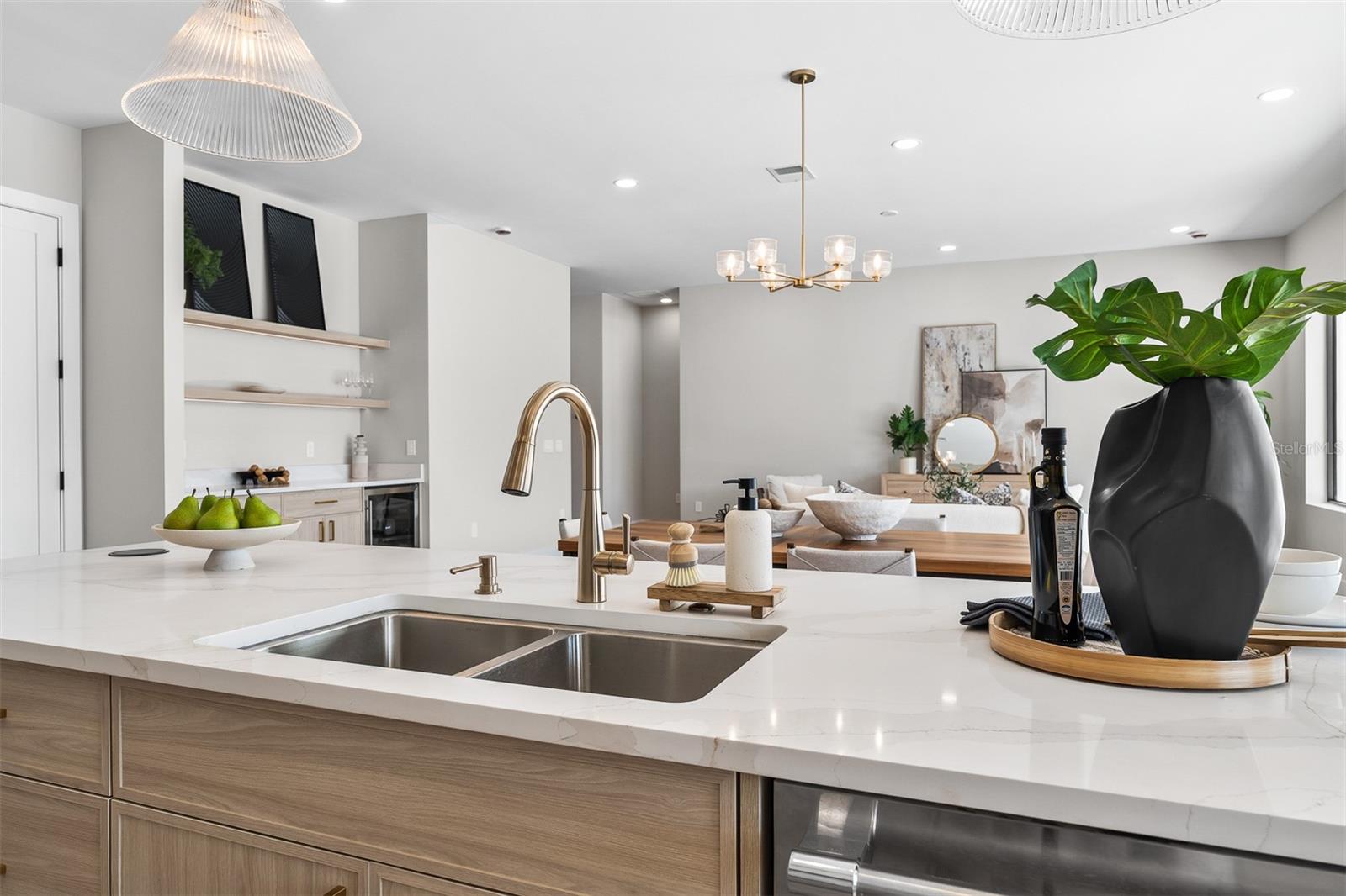 COLLEGE PARK - Residential