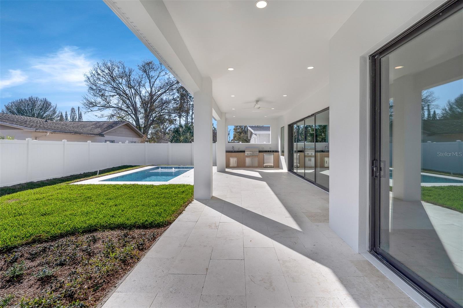 COLLEGE PARK - Residential