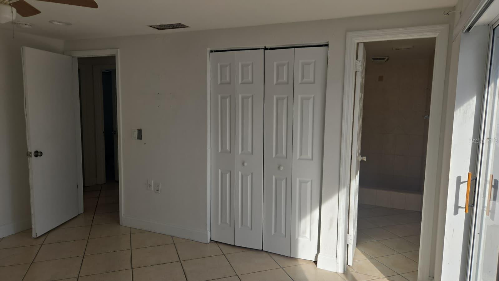 TOWN'N COUNTRY PARK UNIT NO 38 - Residential