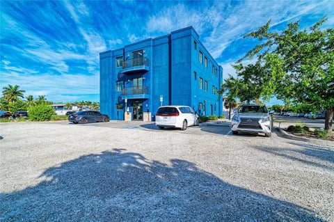 Photo of 3004 Avenue C, Holmes Beach, FL 34217 (MLS # A4708163)