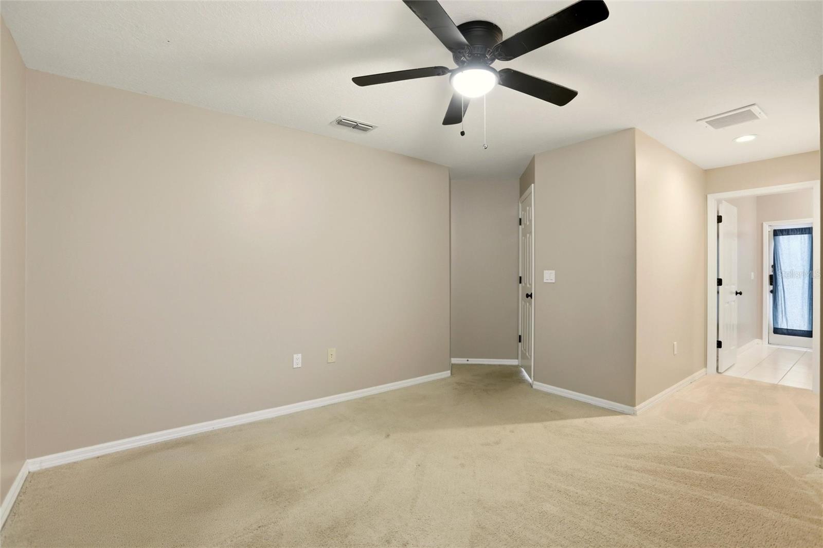 RIVER HILLS COUNTRY CLUB PARCE - Residential