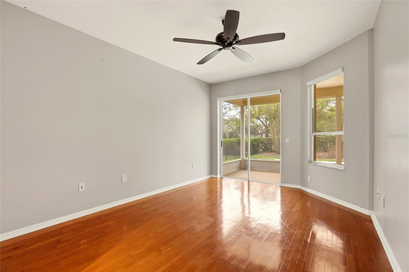 RIVER HILLS COUNTRY CLUB PARCE - Residential