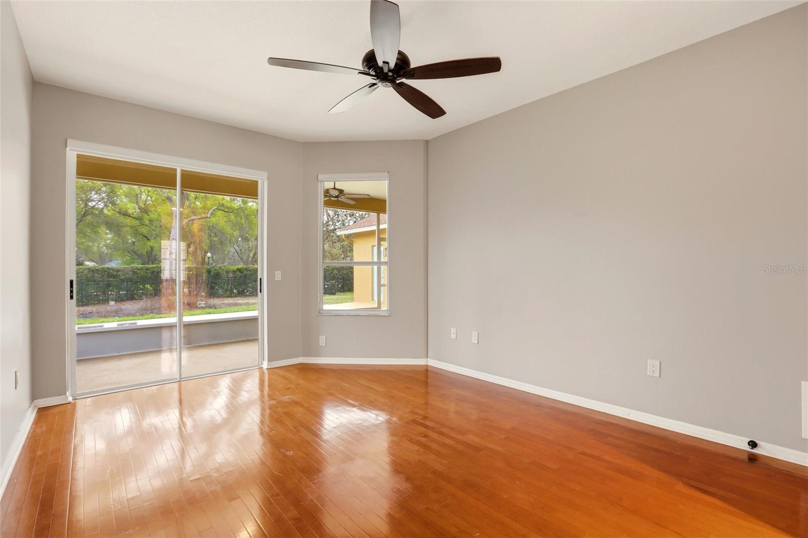 RIVER HILLS COUNTRY CLUB PARCE - Residential