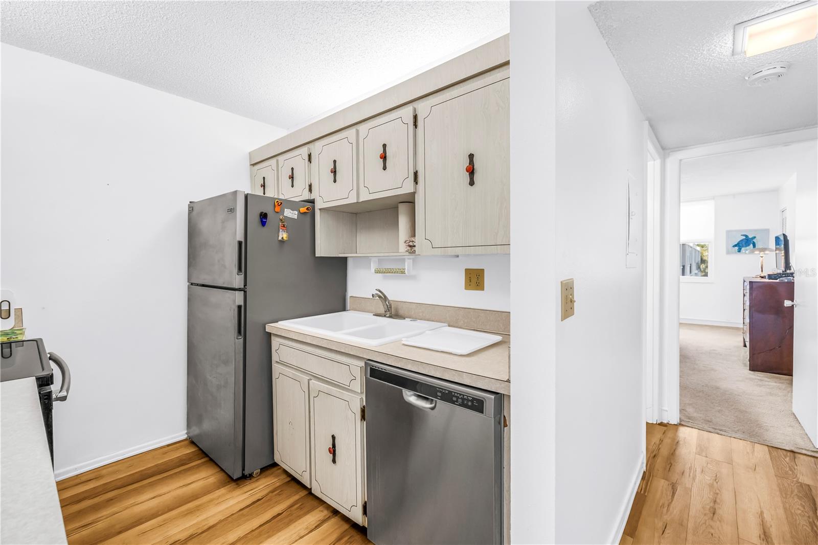 BAY ISLAND GROUP 6 - Residential