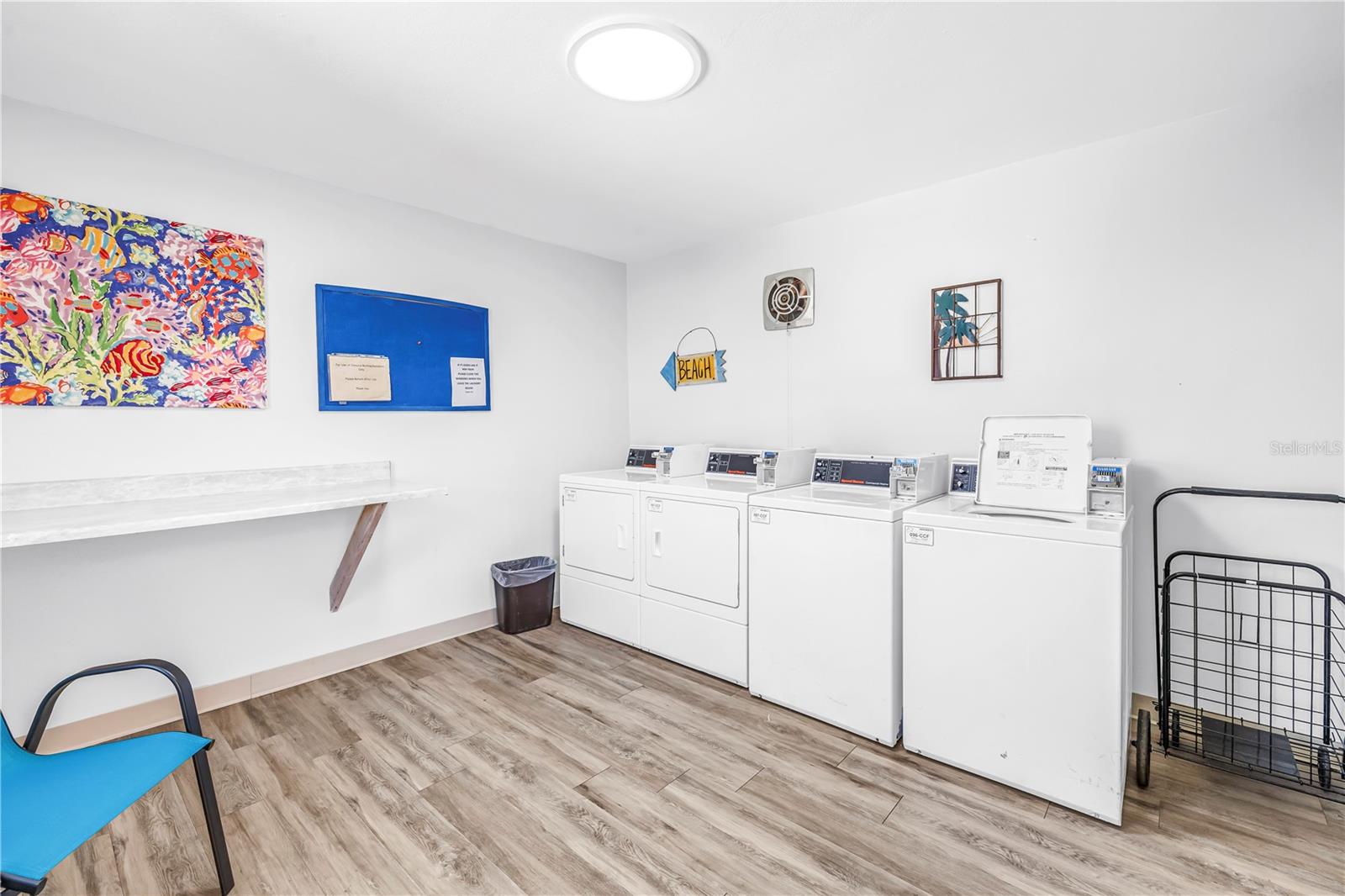 BAY ISLAND GROUP 6 - Residential