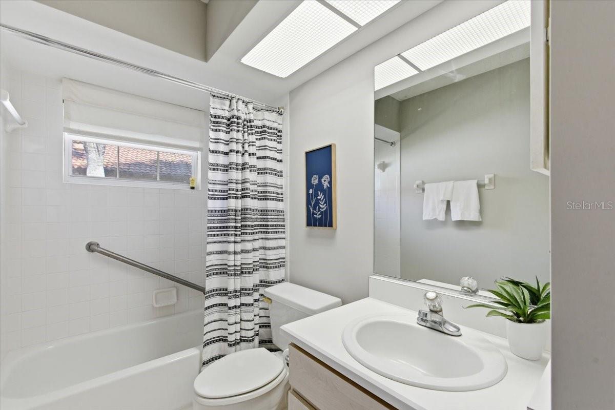 LAKESIDE/MATANZAS SHORES - Residential