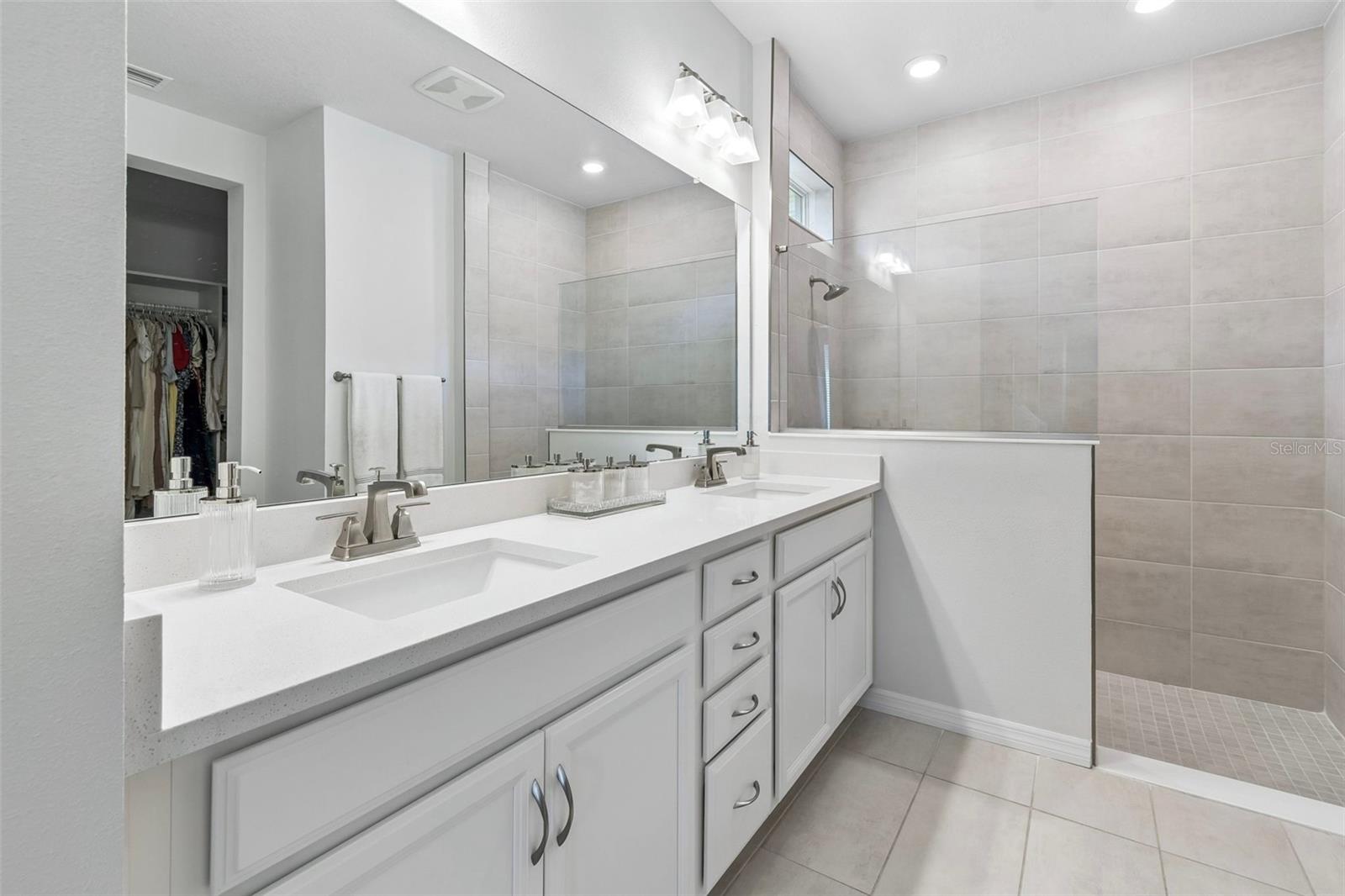 PERSIMMON PARK PH 1 - Residential