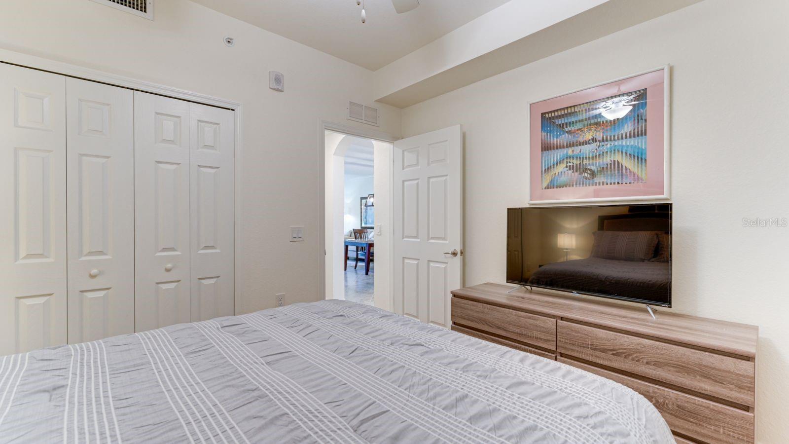TERRACE IV AT LAKEWOOD NATIONAL PH I - Residential Lease