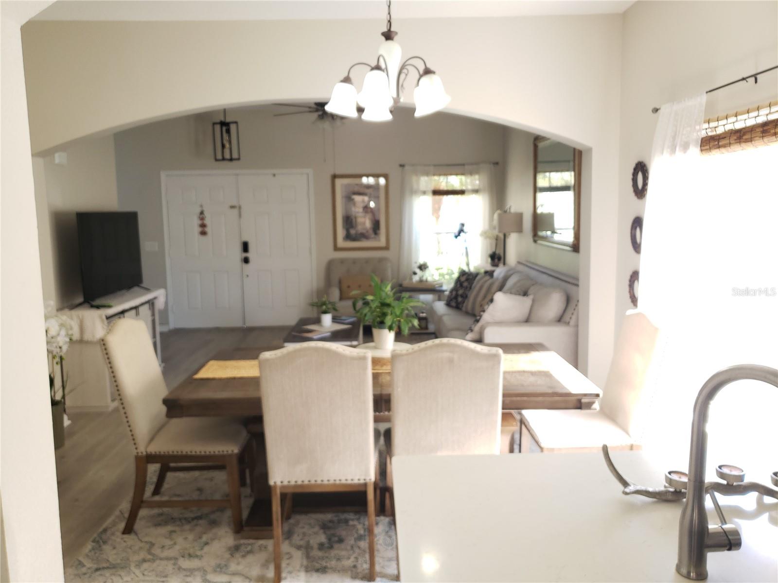 TIMBER POINTE PH 02 - Residential Lease