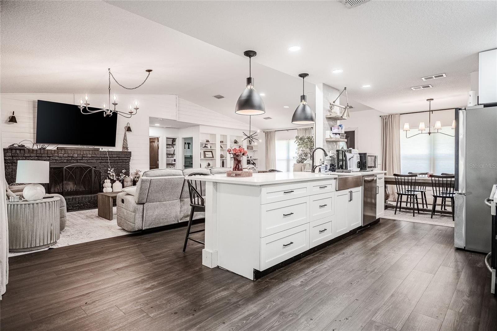 7608 FRANKLIN ROAD