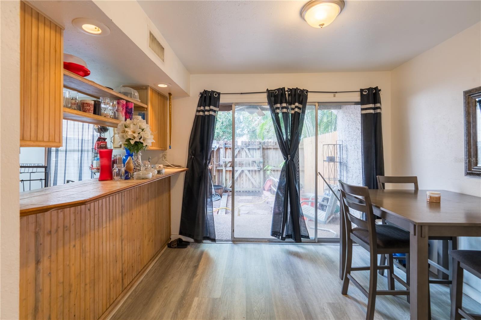 4004 BARWOOD DRIVE 3804