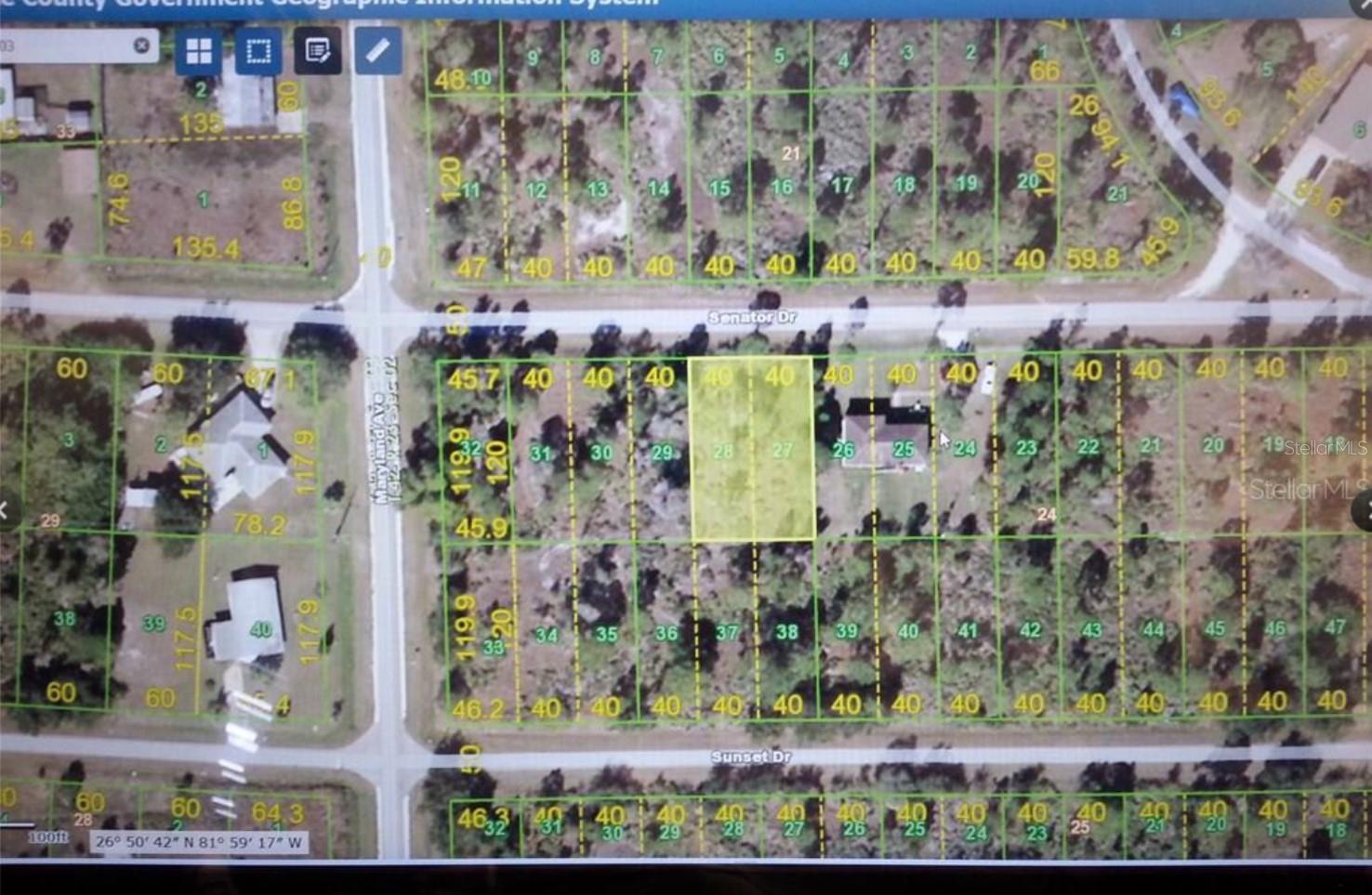 RESIDENTIAL VACANT LAND. IN CHARLOTTE COUNTY. HOMES ALL BUILD UP SURROUND THIS LOT. READY FOR YOUR DREAM HOME. PAVE STREET. buildable HOMESITE. CANAL BEHIND. PLEASE LOOK UP LEE COUNTY WEBSITE FOR MORE PROPERTY INFORMATION