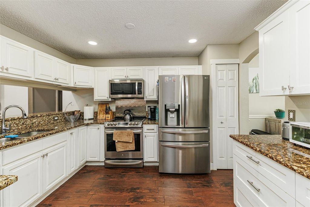 Photo of 6507 Fox Tree Lane, Lakeland, FL 33813 (MLS # L4963124)