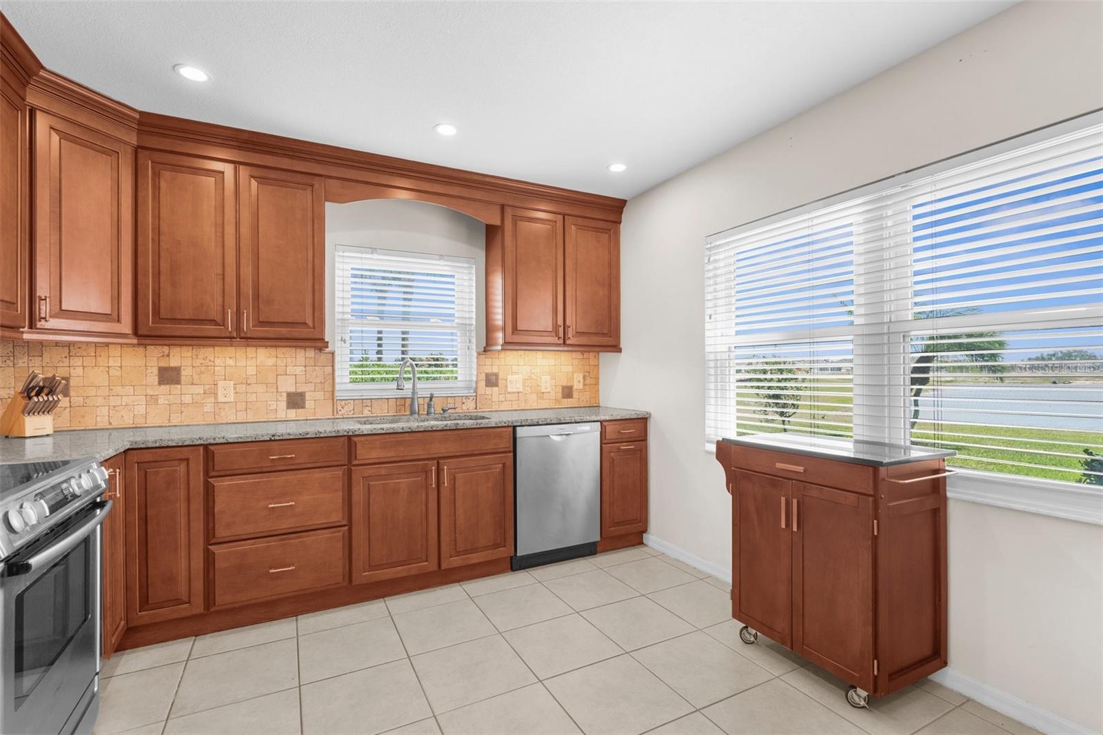 5800 SABAL TRACE DRIVE 101