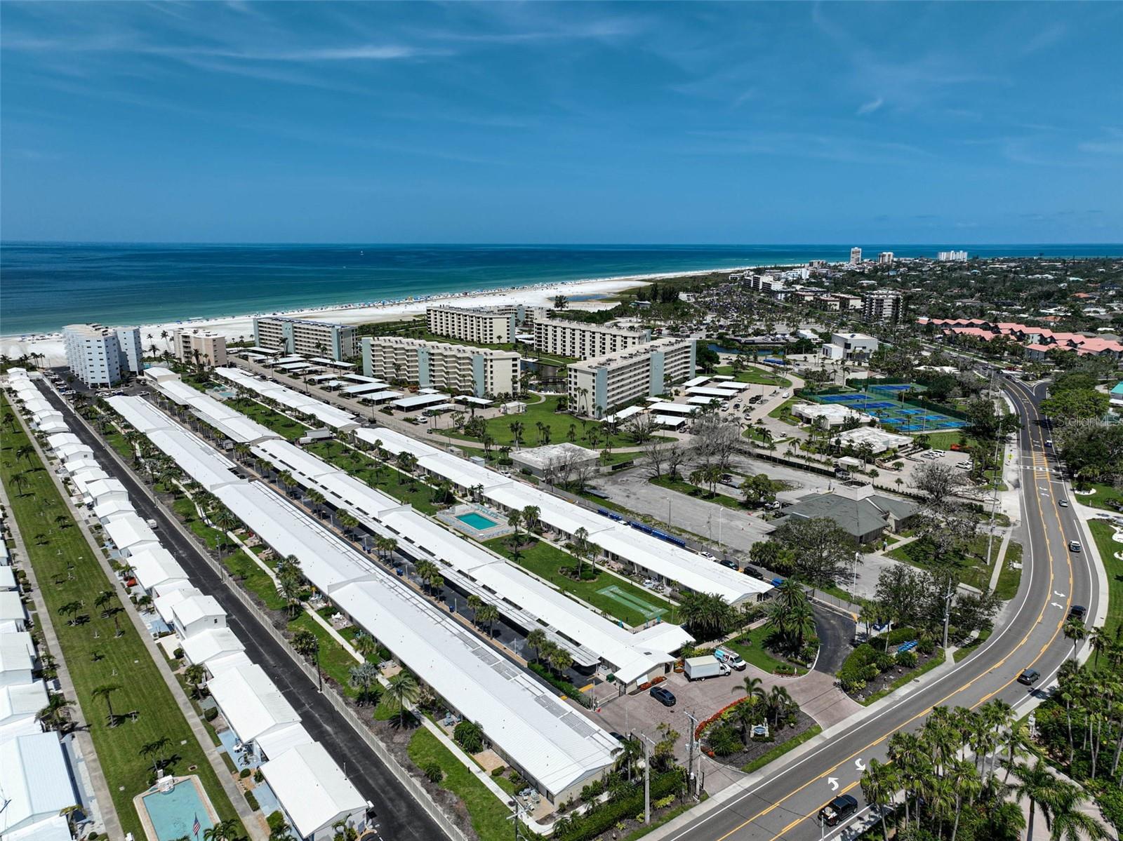 JAMAICA ROYALE - Residential