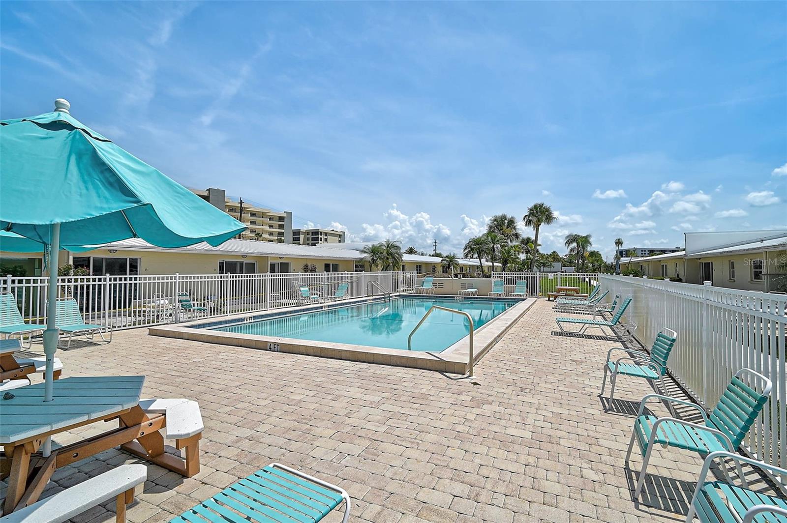 JAMAICA ROYALE - Residential
