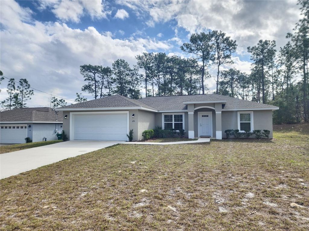 Photo of 270 W Goldcoast Place, Dunnellon, FL 34434 (MLS # O6373968)