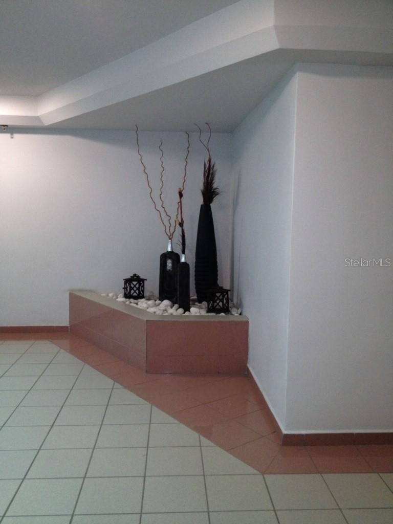 550 AVE CONSTITUCION 1008