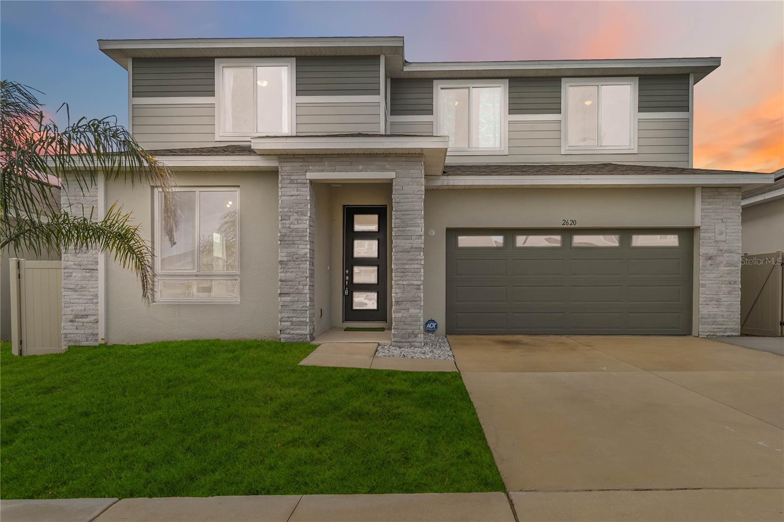 2620 MAGNOLIA AVENUE