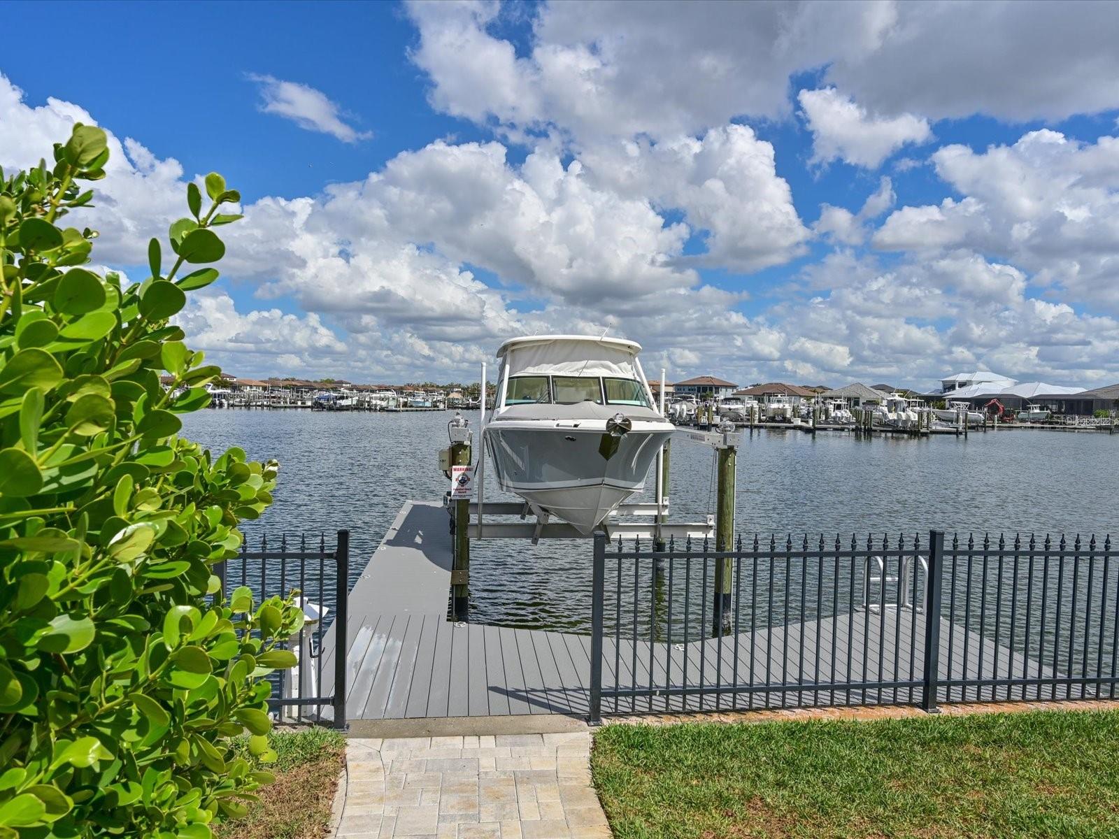 SANCTUARY COVE - Residential