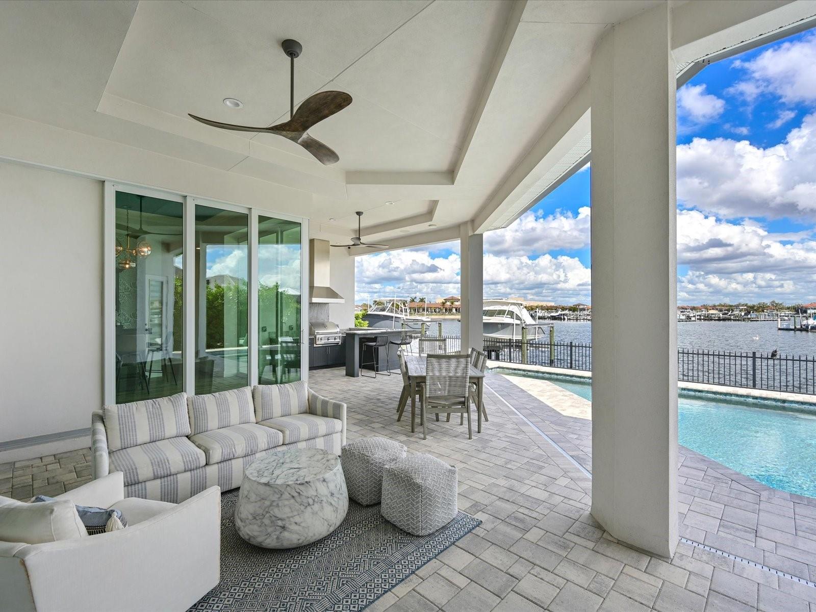 SANCTUARY COVE - Residential